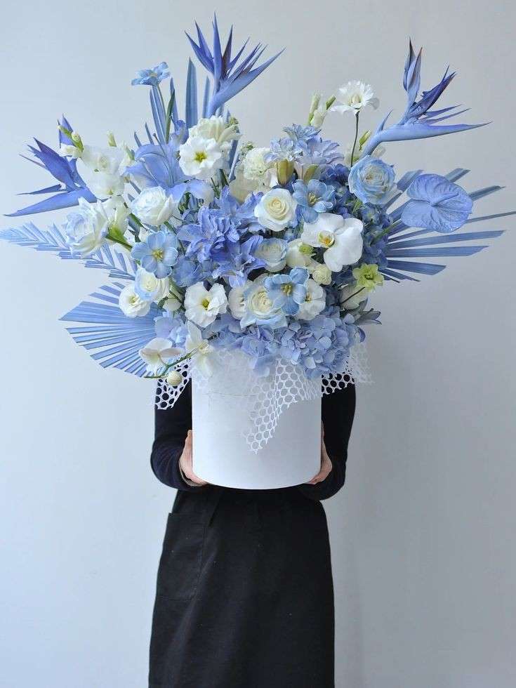 Flower Bouquets & Baskets - Image 6