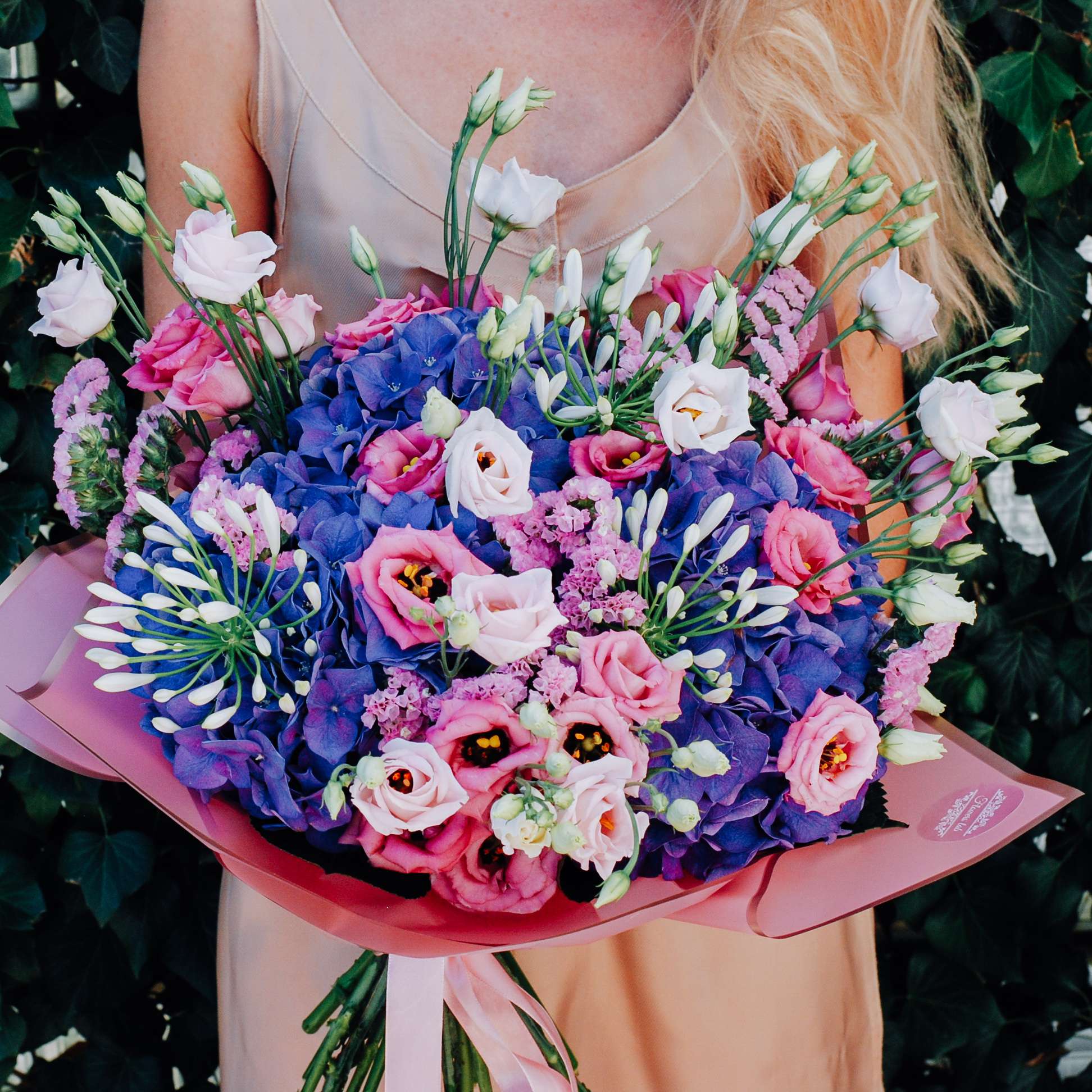 Flower Bouquets & Baskets - Image 4